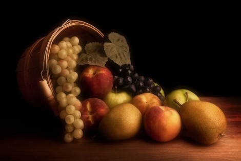 Basket of Fruit []